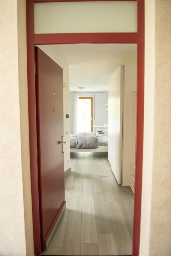 1 ZIMMER WOHNUNG/8 Min. zu Fuß bis ins Zentrum Meran Exterior foto
